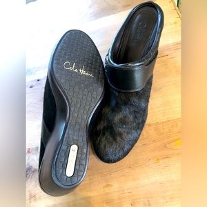 Super comfortable 3 inch Cole Hahn brown hide mules with Nike air heels